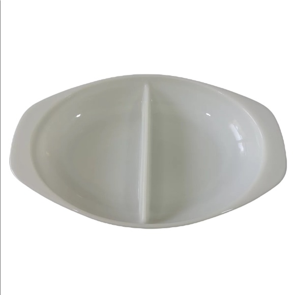 Pyrex 1063 1 1/2 Quart White - Picture 4 of 6